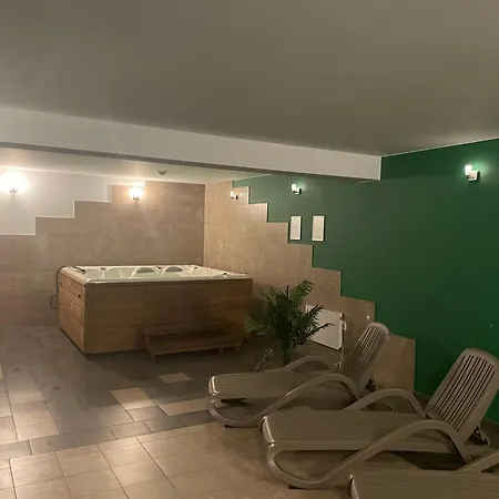 公寓 Apartament Gawra Sauna & Jacuzzi